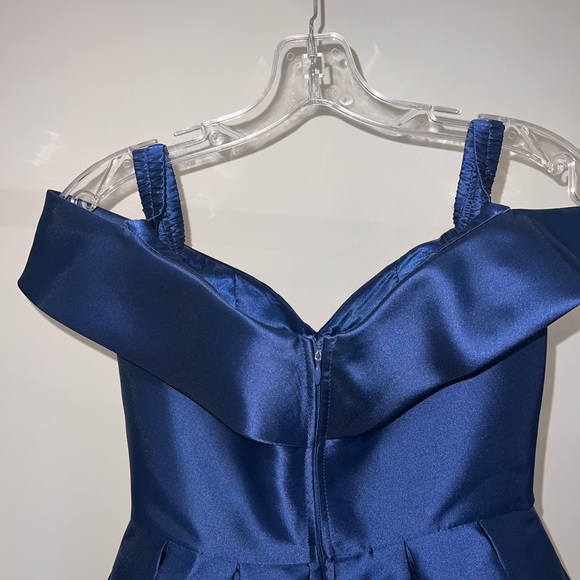 Graduation and Party Dress - Picture 6 of 7